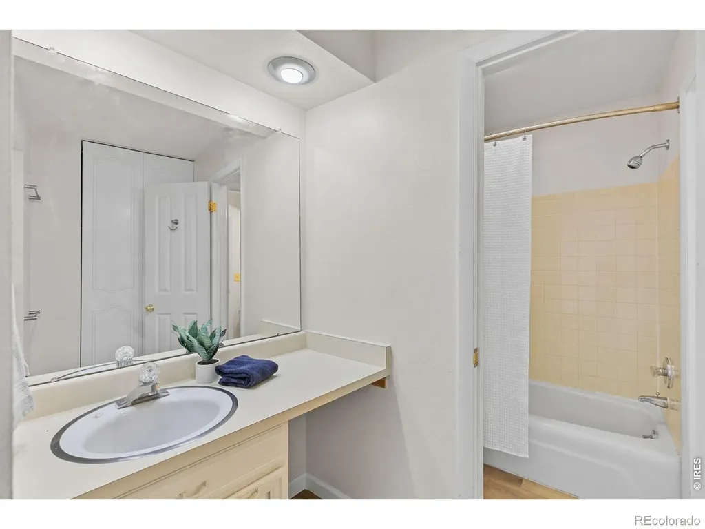 2666 Sherwood Circle Boulder CO 80304