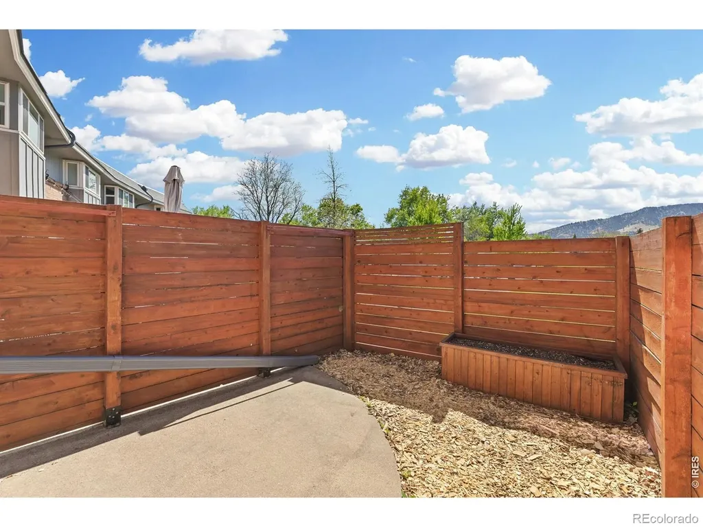 2666 Sherwood Circle Boulder CO 80304