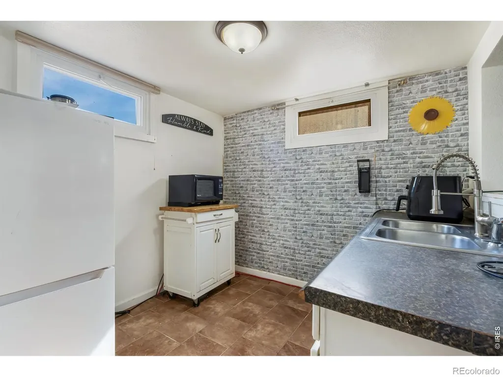 327 W Eisenhower Boulevard Loveland CO 80537