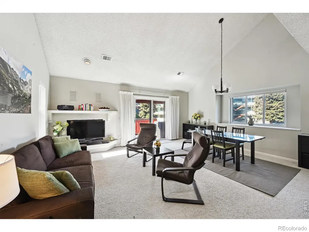 4475 Laguna Place Boulder CO 80303