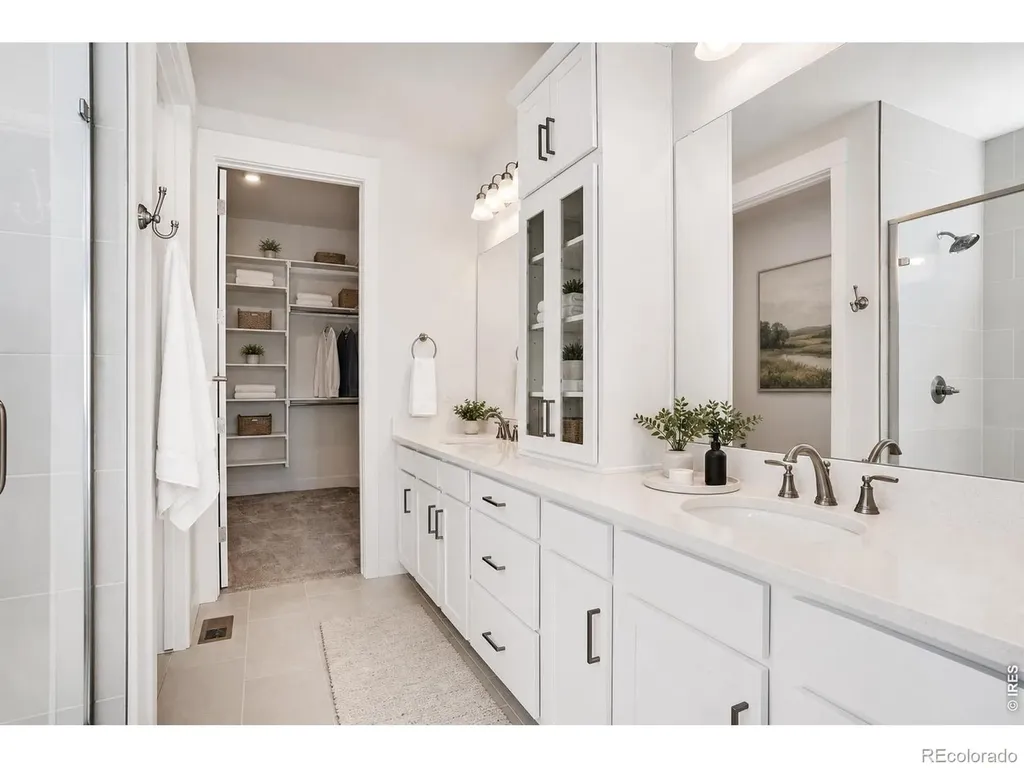 8918 S Riviera Court Aurora CO 80016