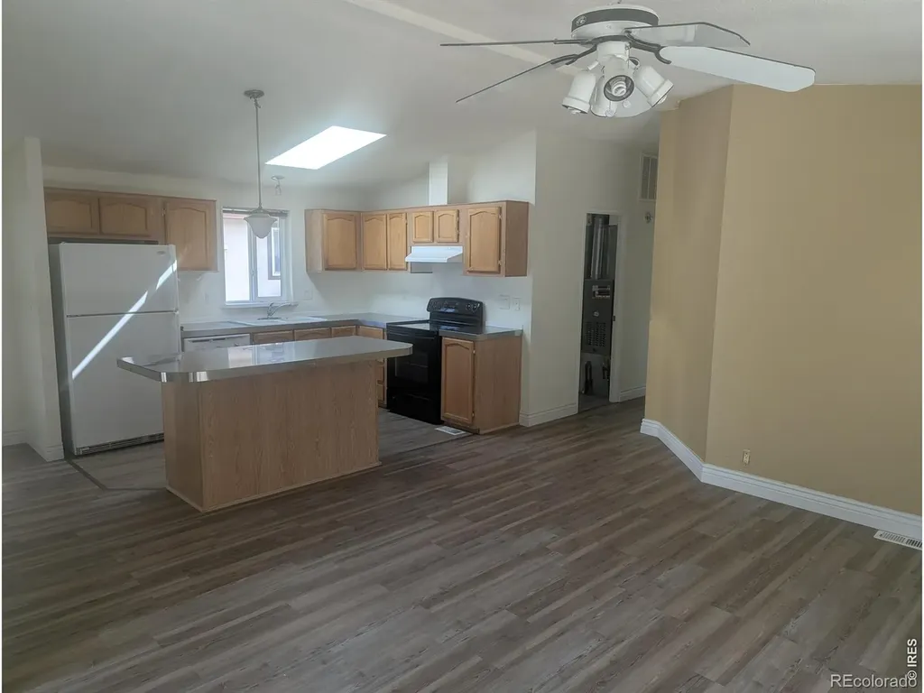 11412 Far View Longmont CO 80504