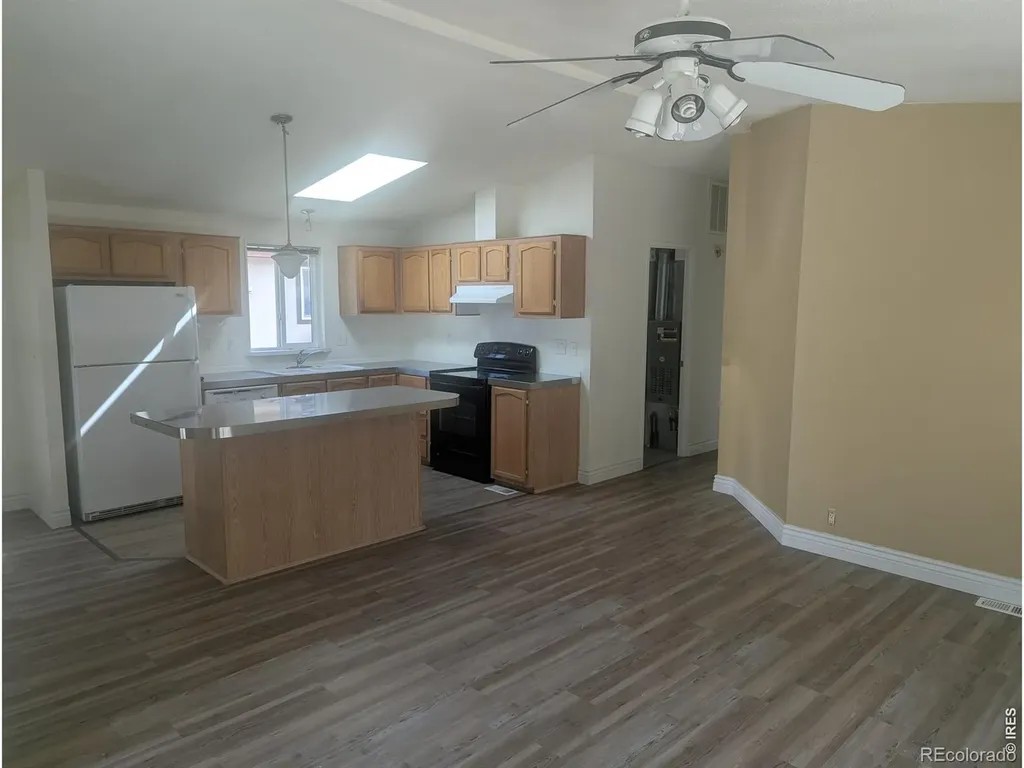 11412 Far View Longmont CO 80504