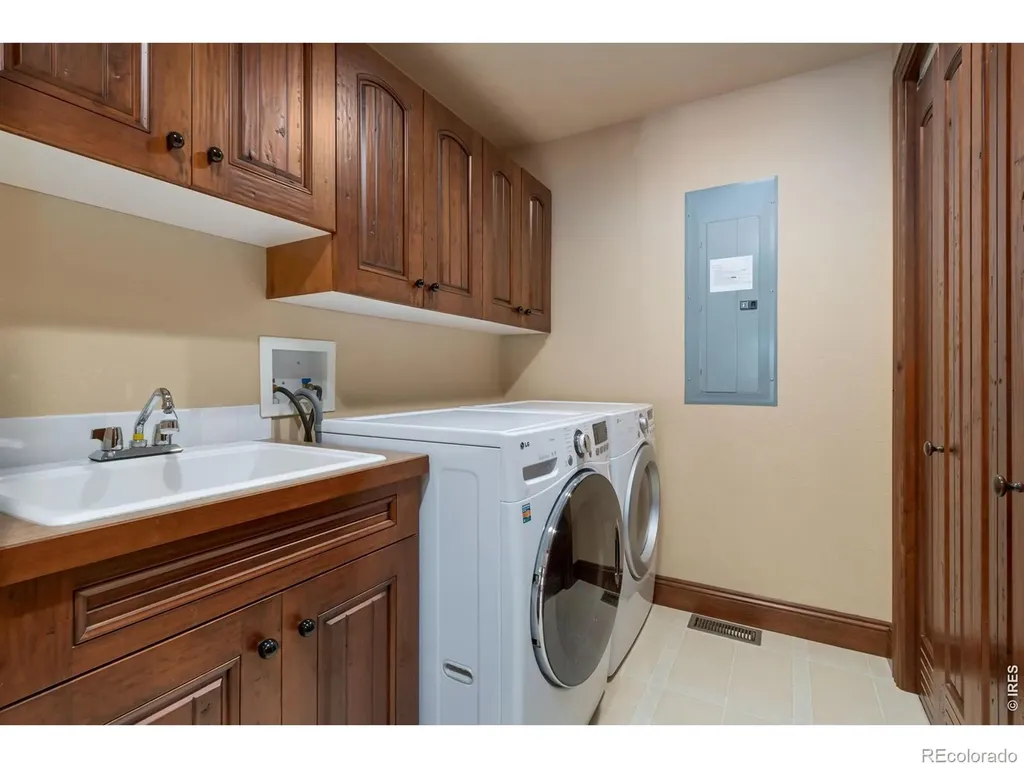 44 Miwok Court Red Feather Lakes CO 80545