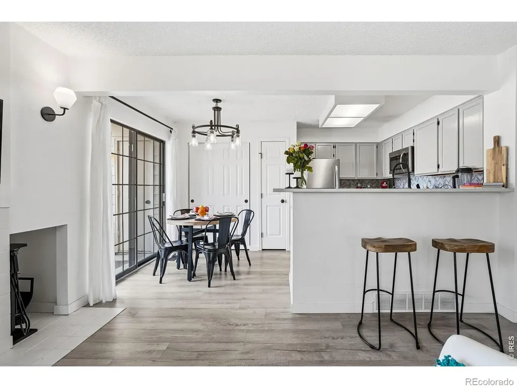 4827 White Rock Circle Boulder CO 80301