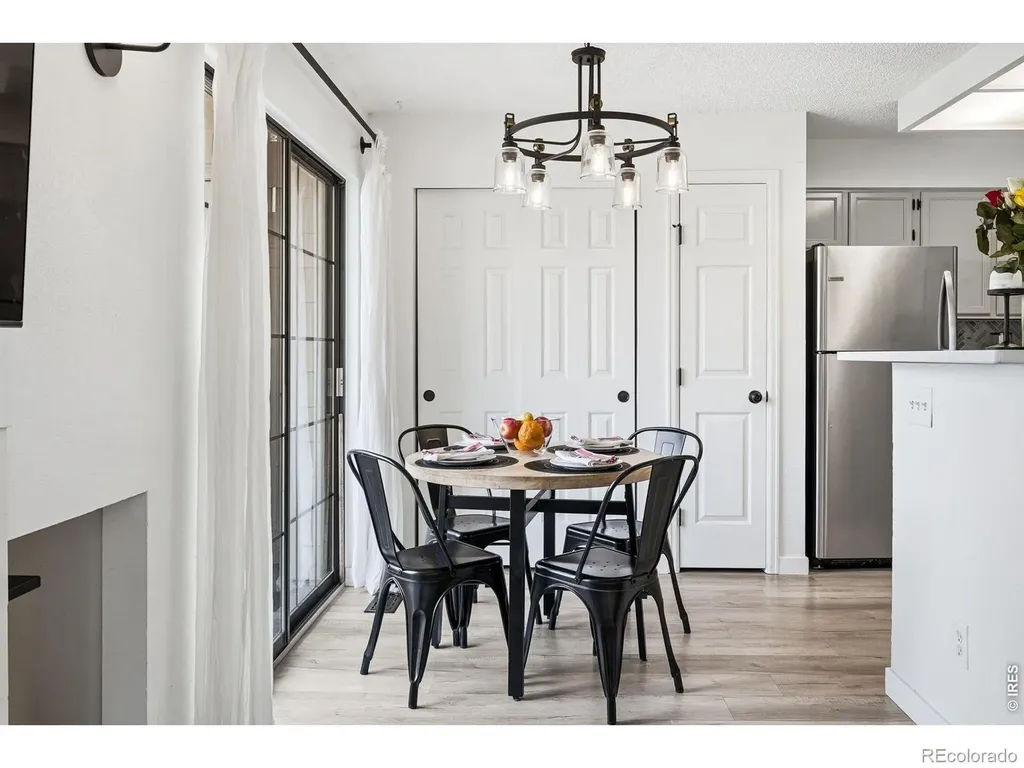 4827 White Rock Circle Boulder CO 80301