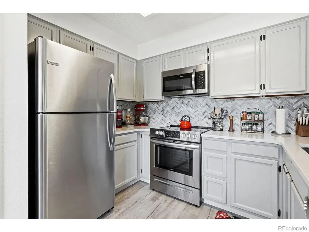 4827 White Rock Circle Boulder CO 80301