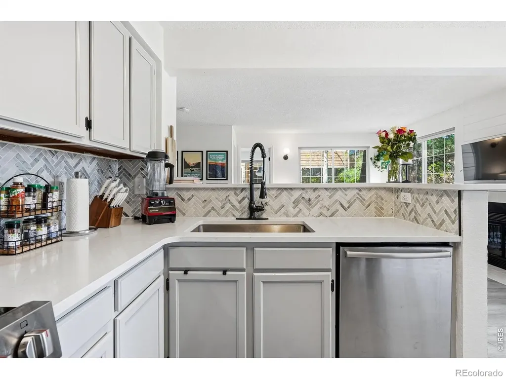 4827 White Rock Circle Boulder CO 80301