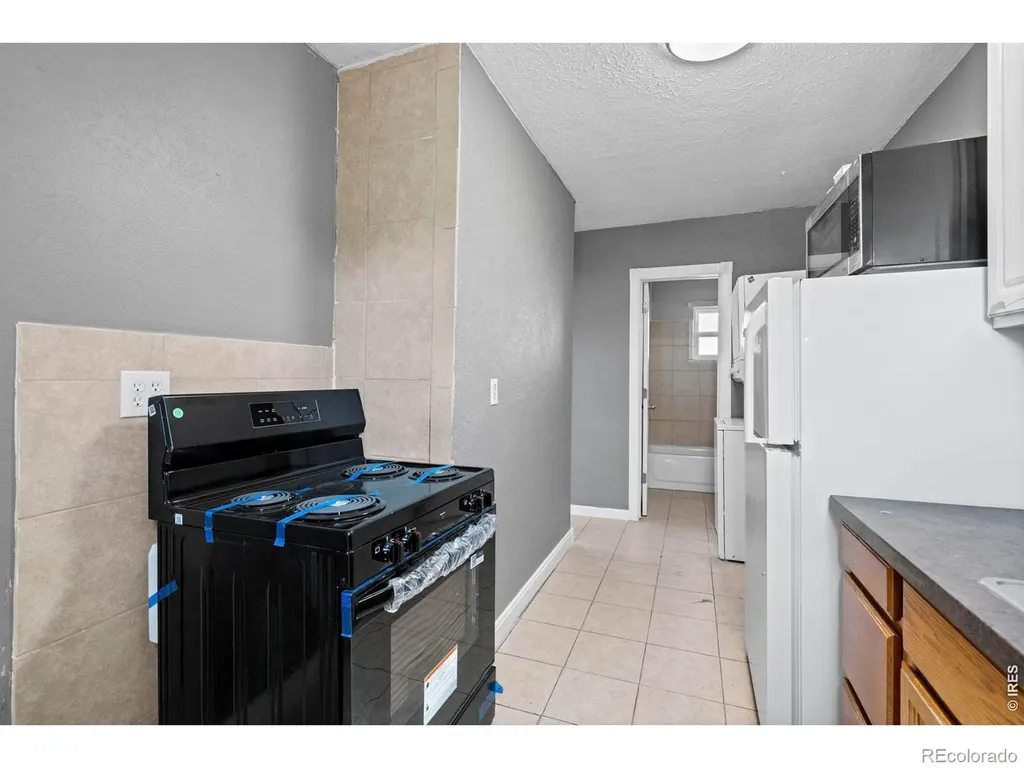 1105 S Zenobia Street Denver CO 80219