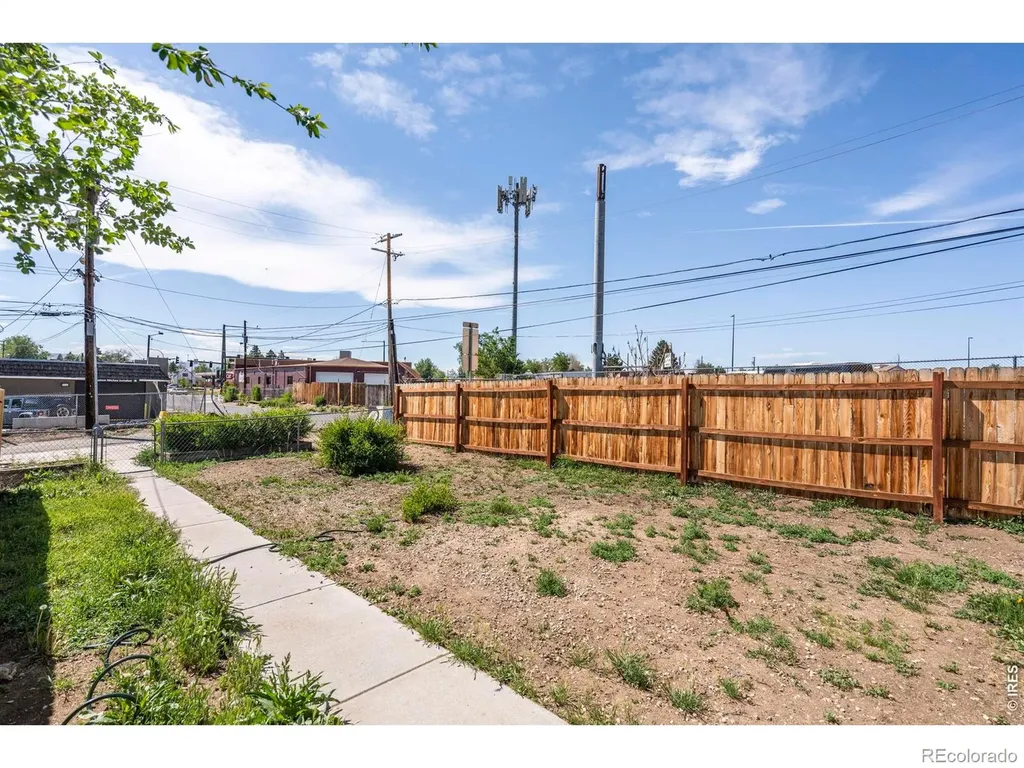 1105 S Zenobia Street Denver CO 80219