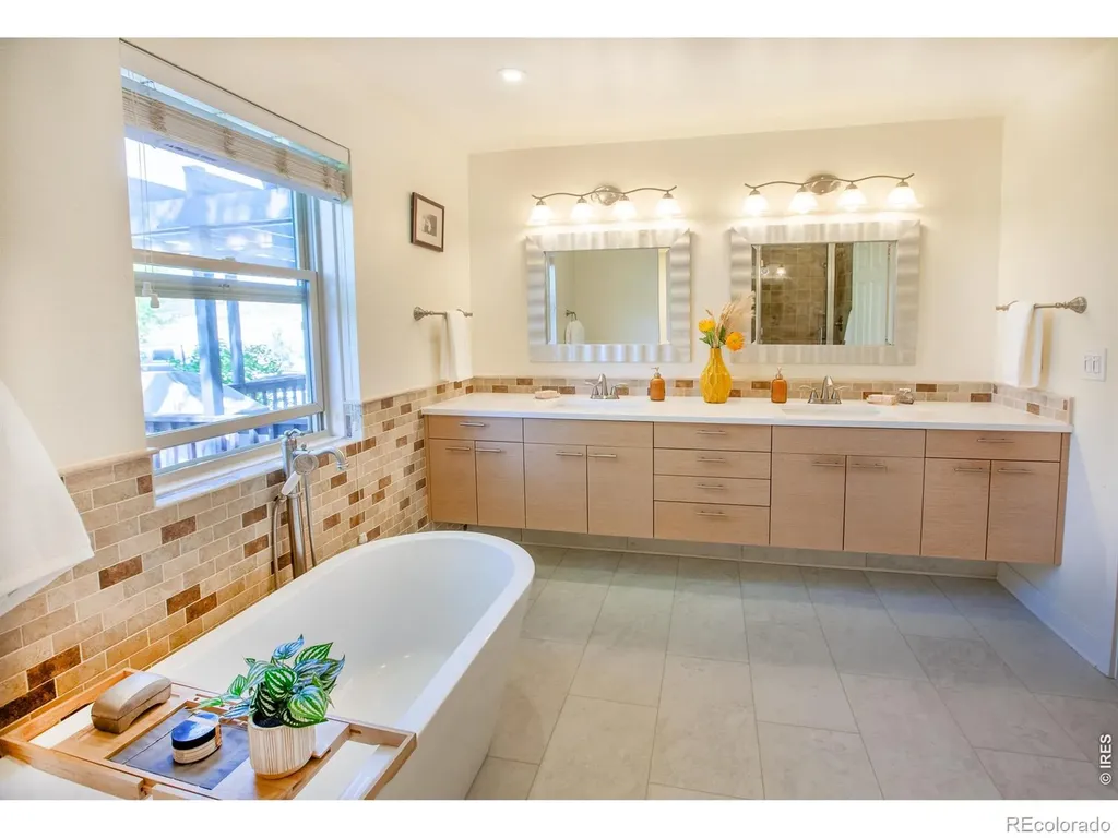 6152 Hygiene Road Longmont CO 80503