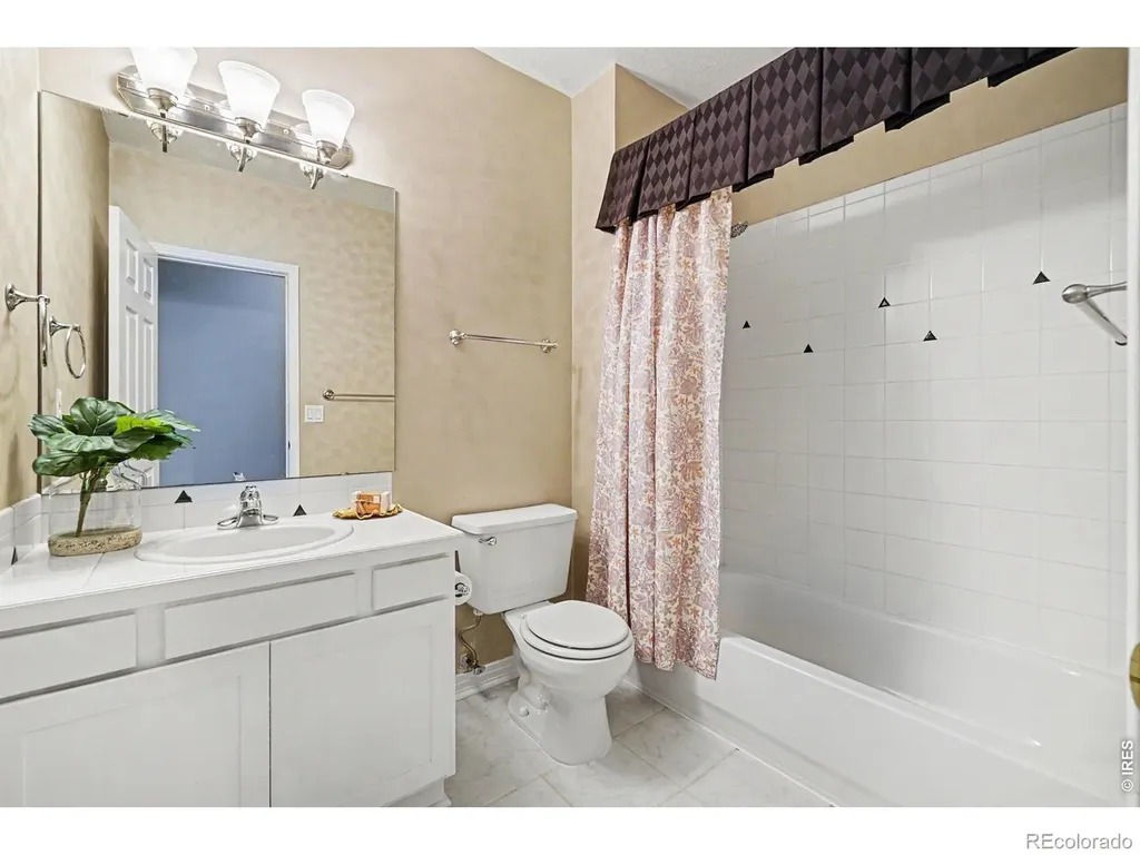2952 Sonata Bay Court Longmont CO 80503