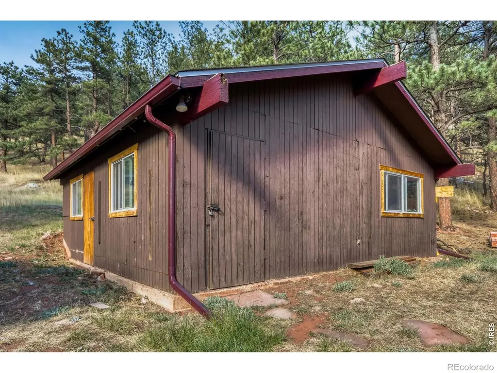 194 N Cedar Brook Road Boulder CO 80304