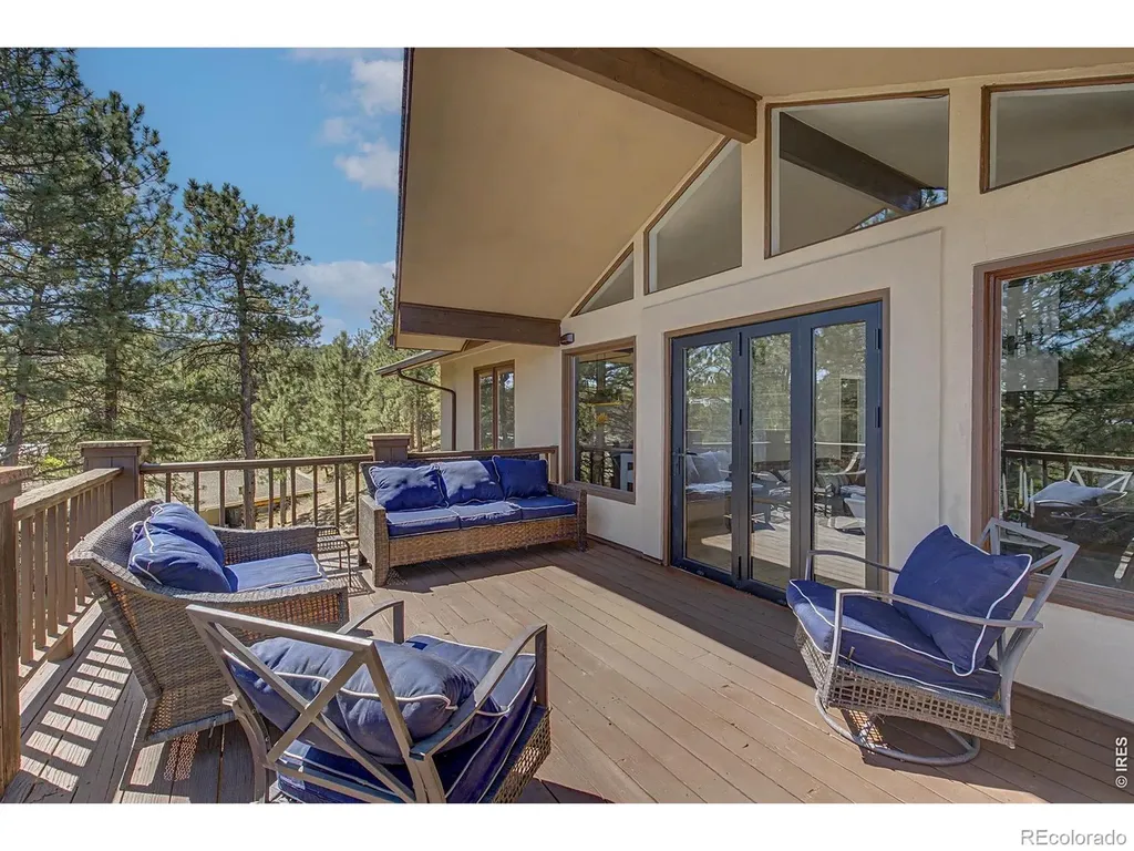 76 Pine Tree Lane Boulder CO 80304