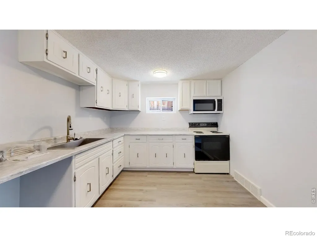 2716 9th Avenue Greeley CO 80631