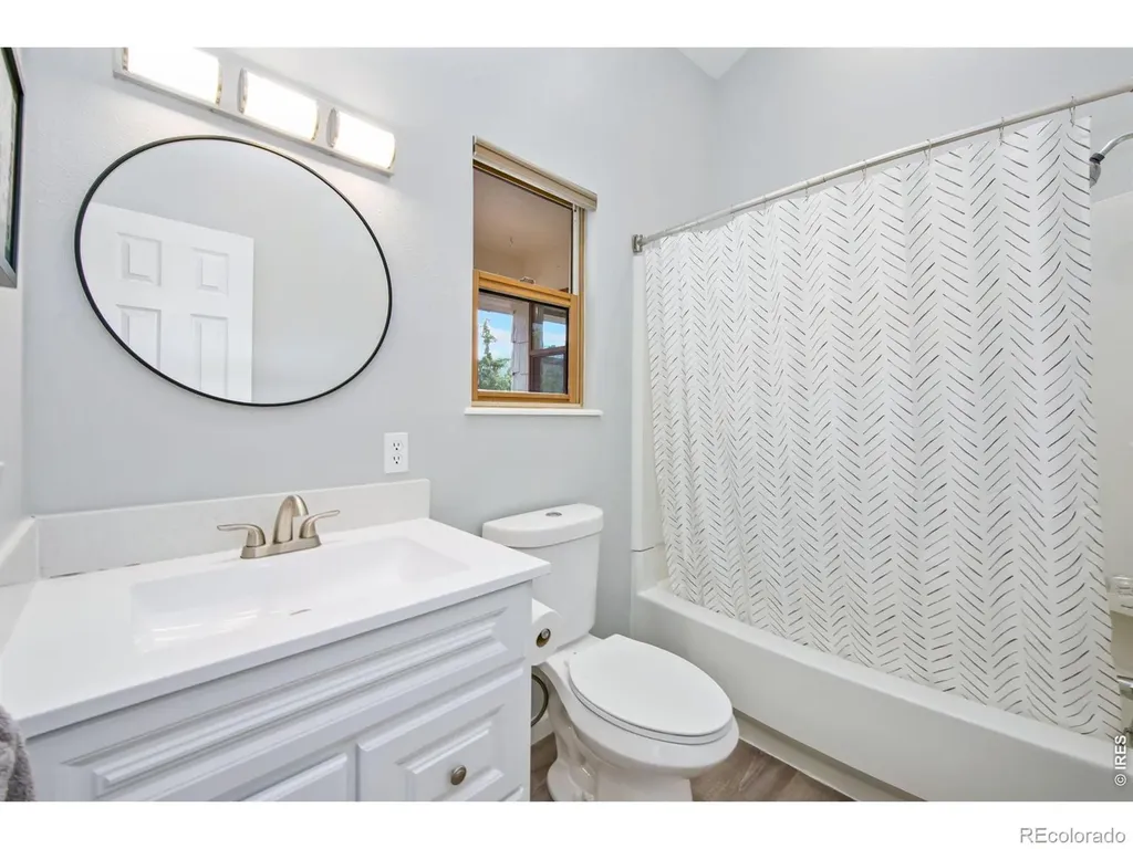1010 S Saint Vrain Avenue Estes Park CO 80517