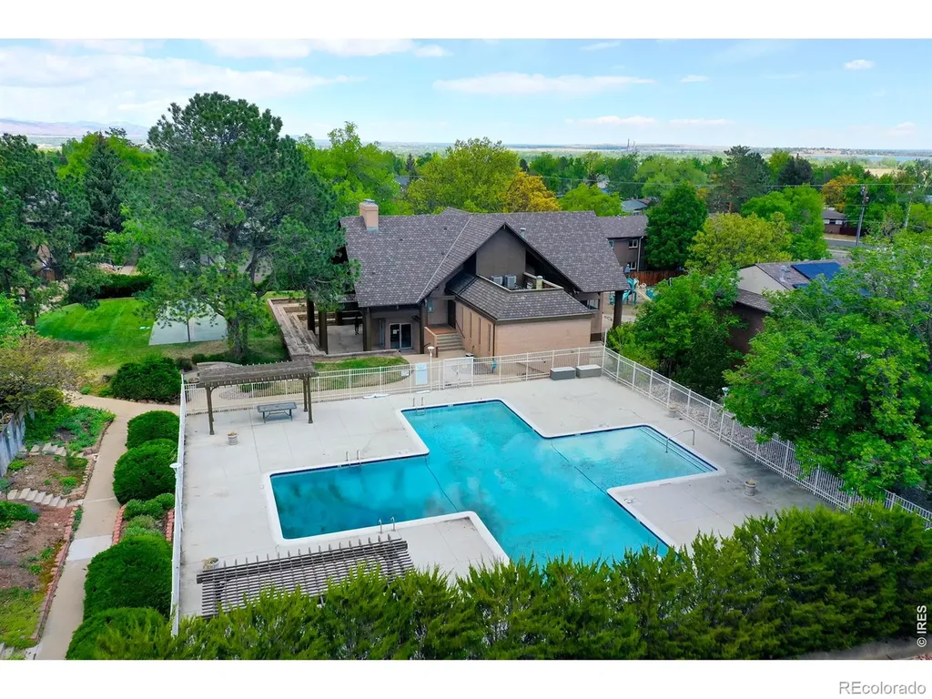 1466 Greenbriar Boulevard Boulder CO 80305