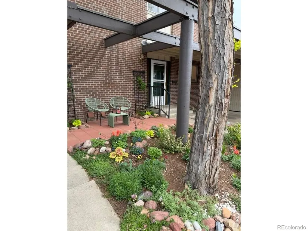 1466 Greenbriar Boulevard Boulder CO 80305
