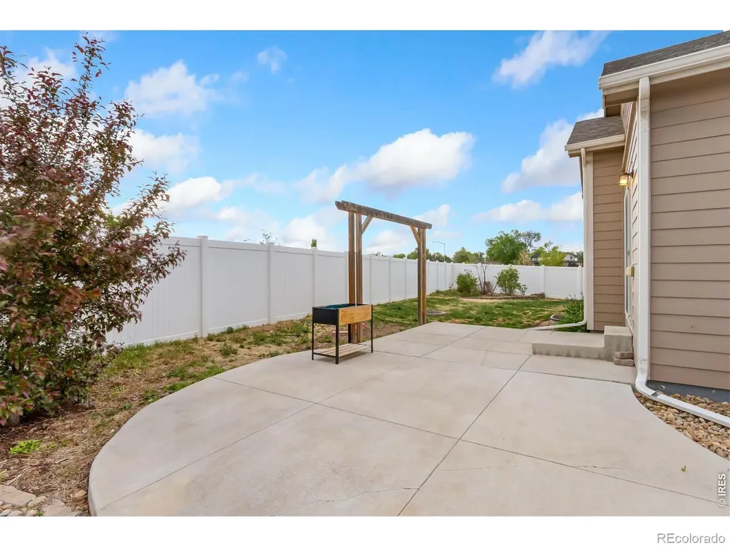 885 Shirttail Peak Drive Windsor CO 80550