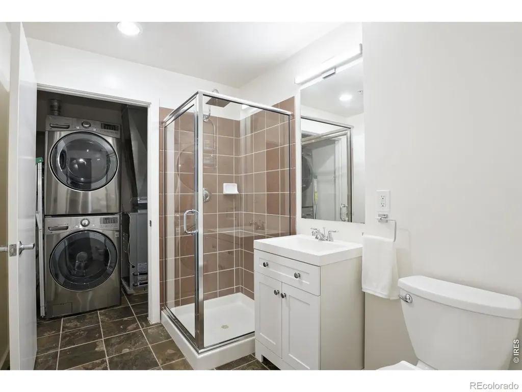 275 S Harrison Street Denver CO 80209