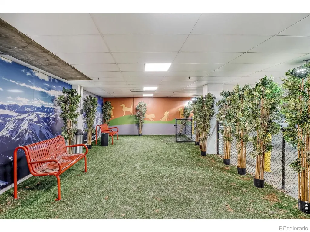 275 S Harrison Street Denver CO 80209