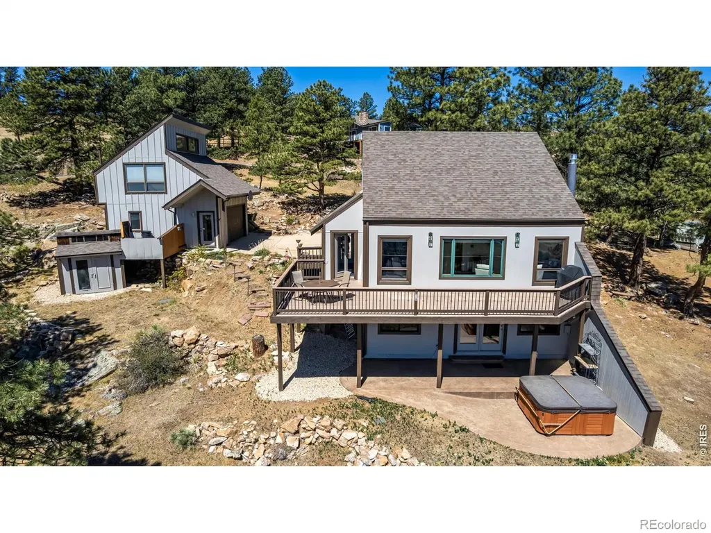 8374 Stoneridge Terrace Boulder CO 80302