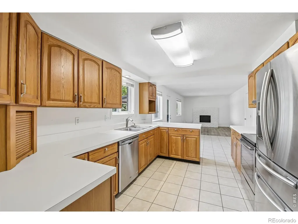 1636 S Vivian Street Longmont CO 80501