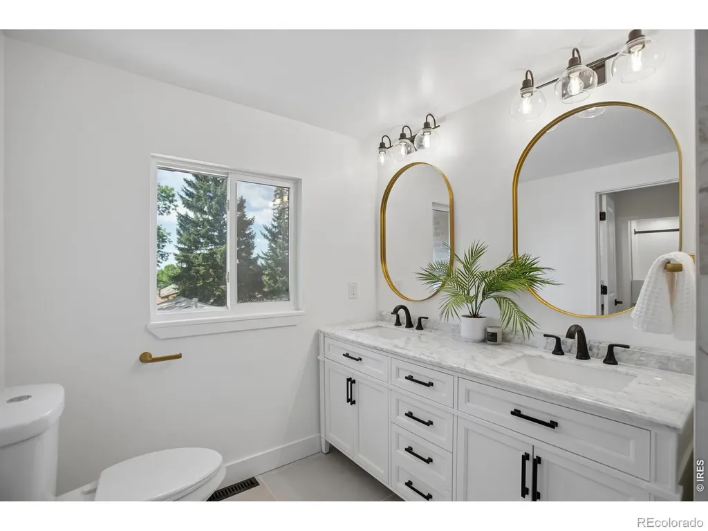 12 Baylor Drive Longmont CO 80503