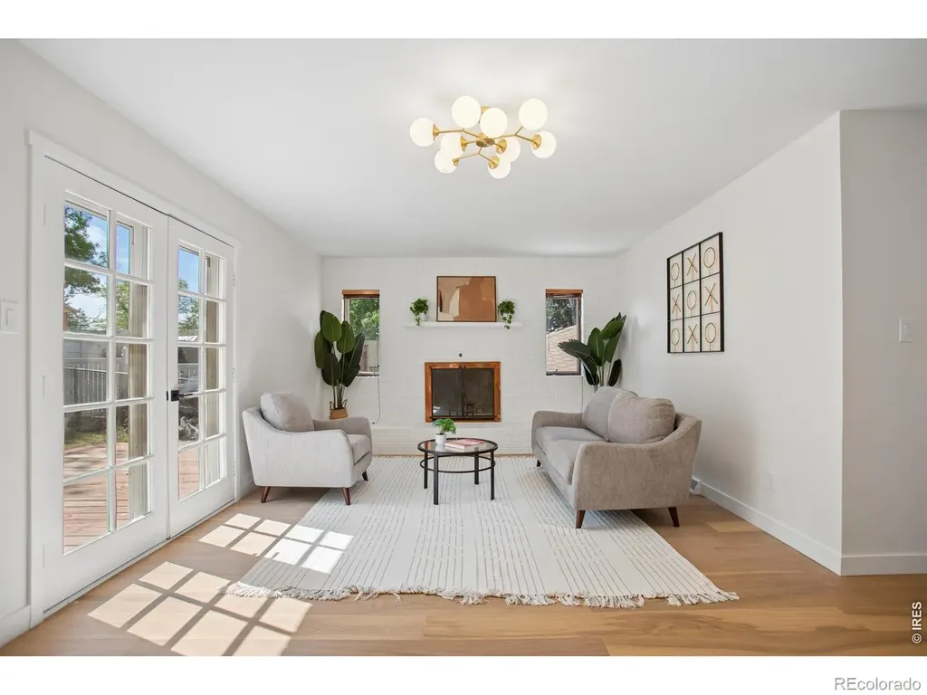12 Baylor Drive Longmont CO 80503