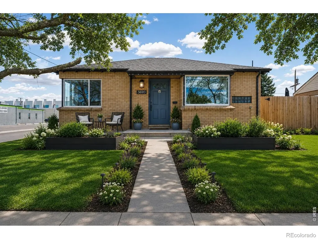3696 Magnolia Street Denver CO 80207