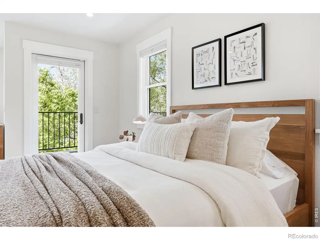 2056 Walnut Street Boulder CO 80302