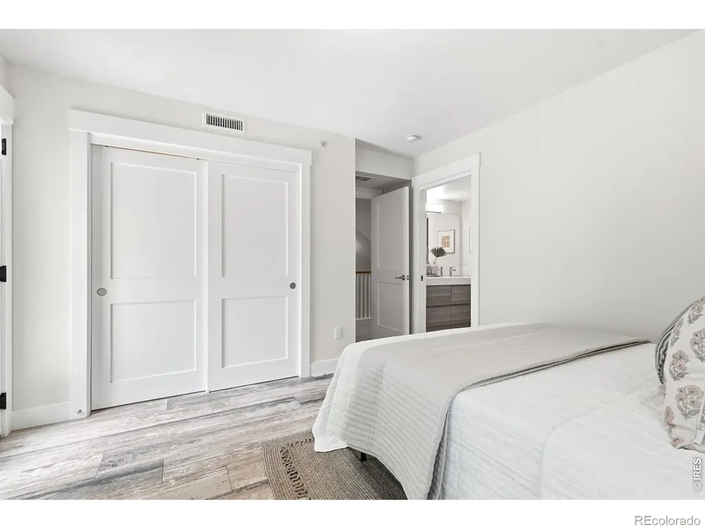 2056 Walnut Street Boulder CO 80302