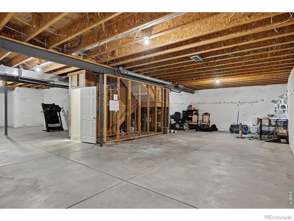 8922 Ellis Street Arvada CO 80005
