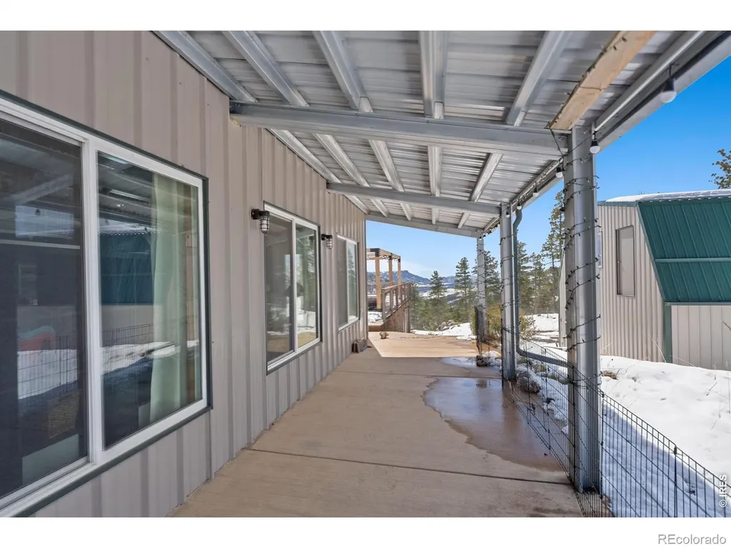 1154 Redstone Drive Bellvue CO 80512