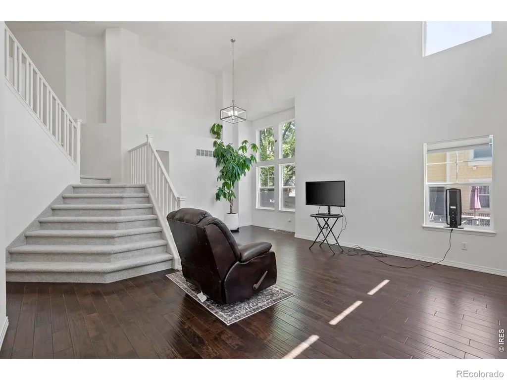 1526 Prairie Song Place Longmont CO 80504