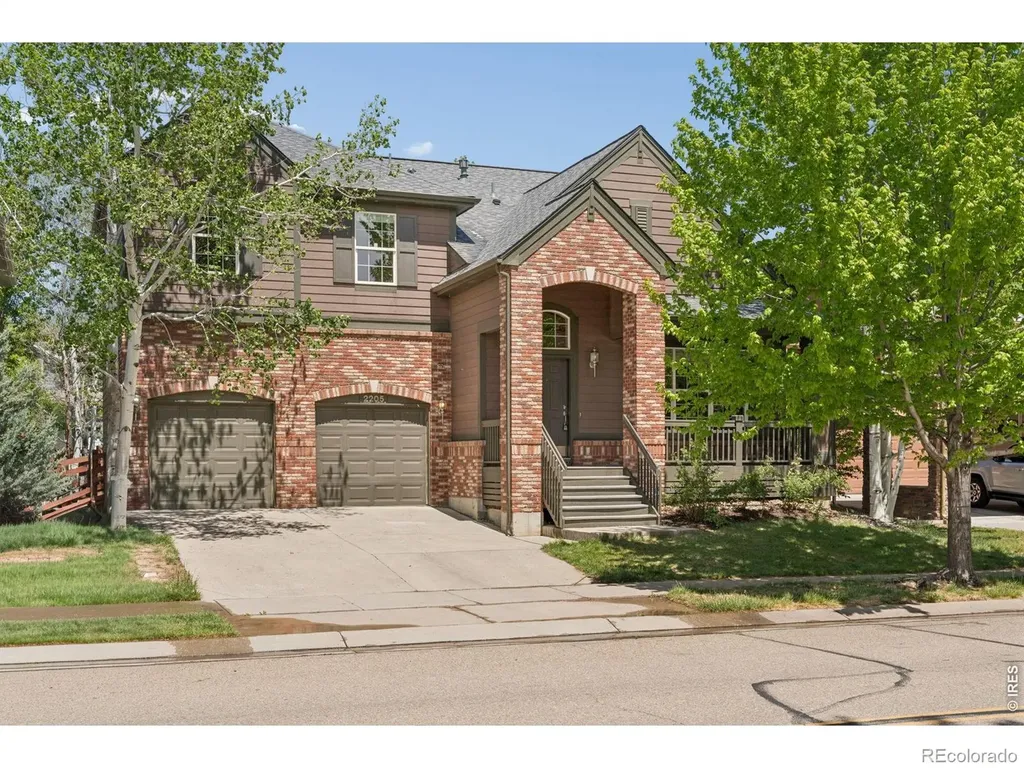 2205 Creekside Drive Longmont CO 80504
