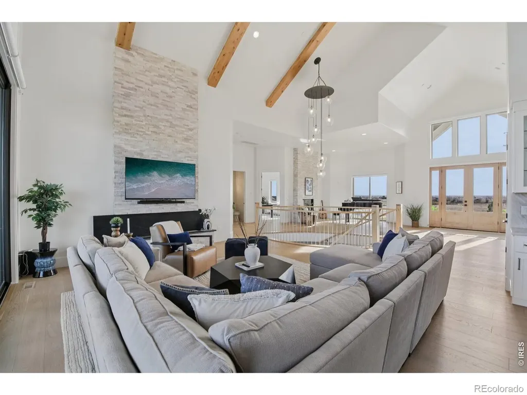 6689 Asher Court Longmont CO 80503