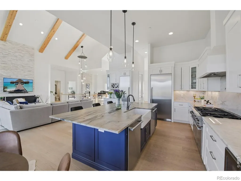 6689 Asher Court Longmont CO 80503