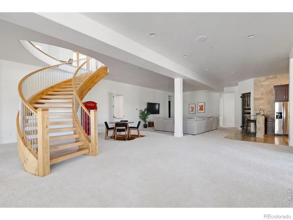 6689 Asher Court Longmont CO 80503