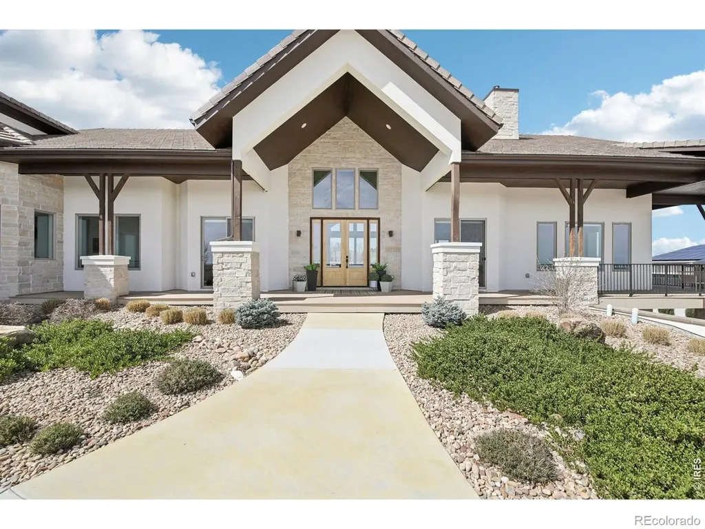 6689 Asher Court Longmont CO 80503