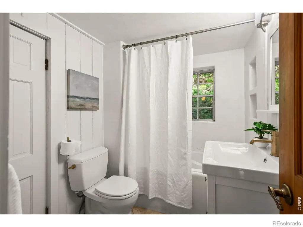 41 Silver Spruce Boulder CO 80302