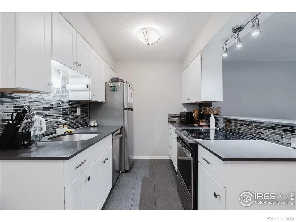 695 Manhattan Drive Boulder CO 80303