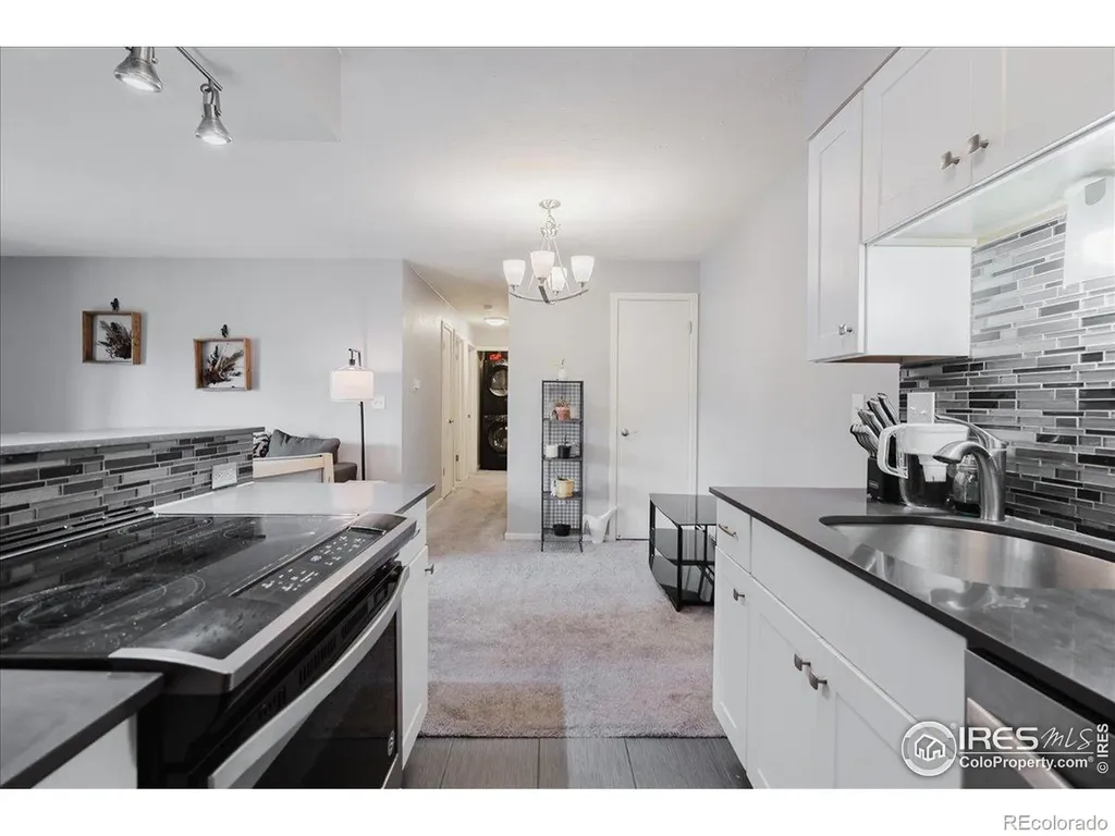 695 Manhattan Drive Boulder CO 80303