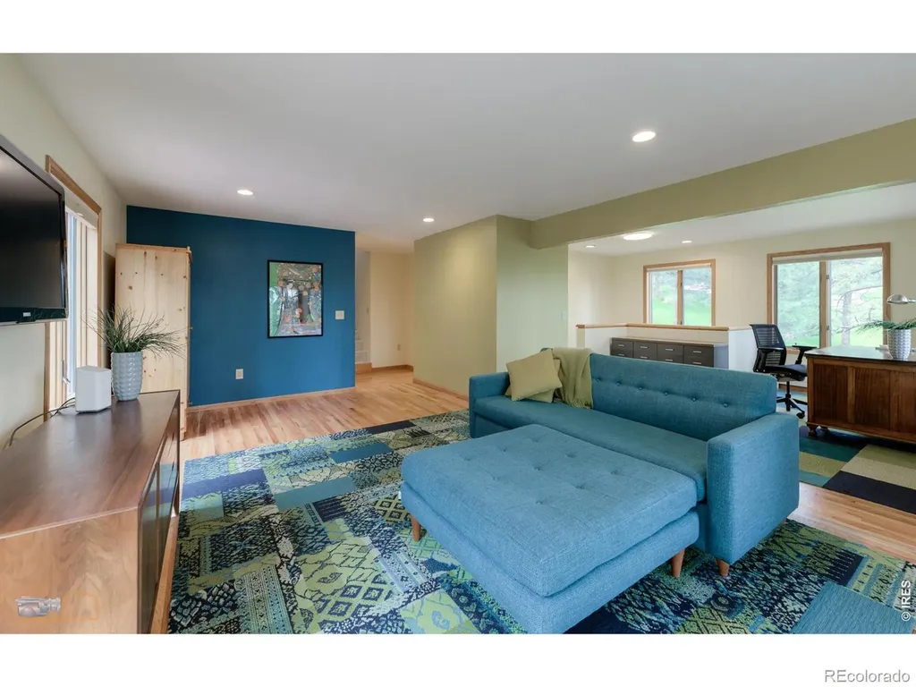 335 Pine Tree Lane Boulder CO 80304