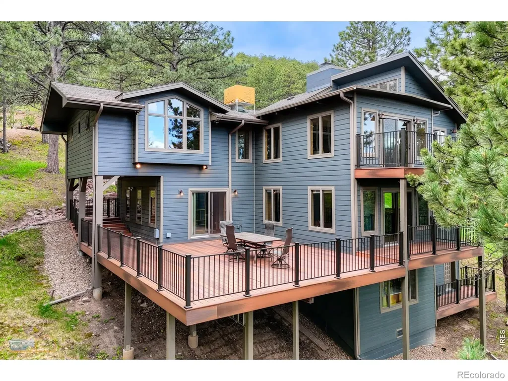 335 Pine Tree Lane Boulder CO 80304