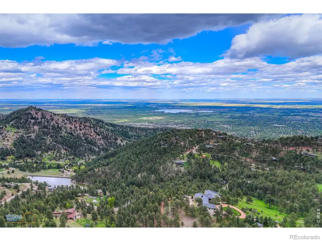 335 Pine Tree Lane Boulder CO 80304