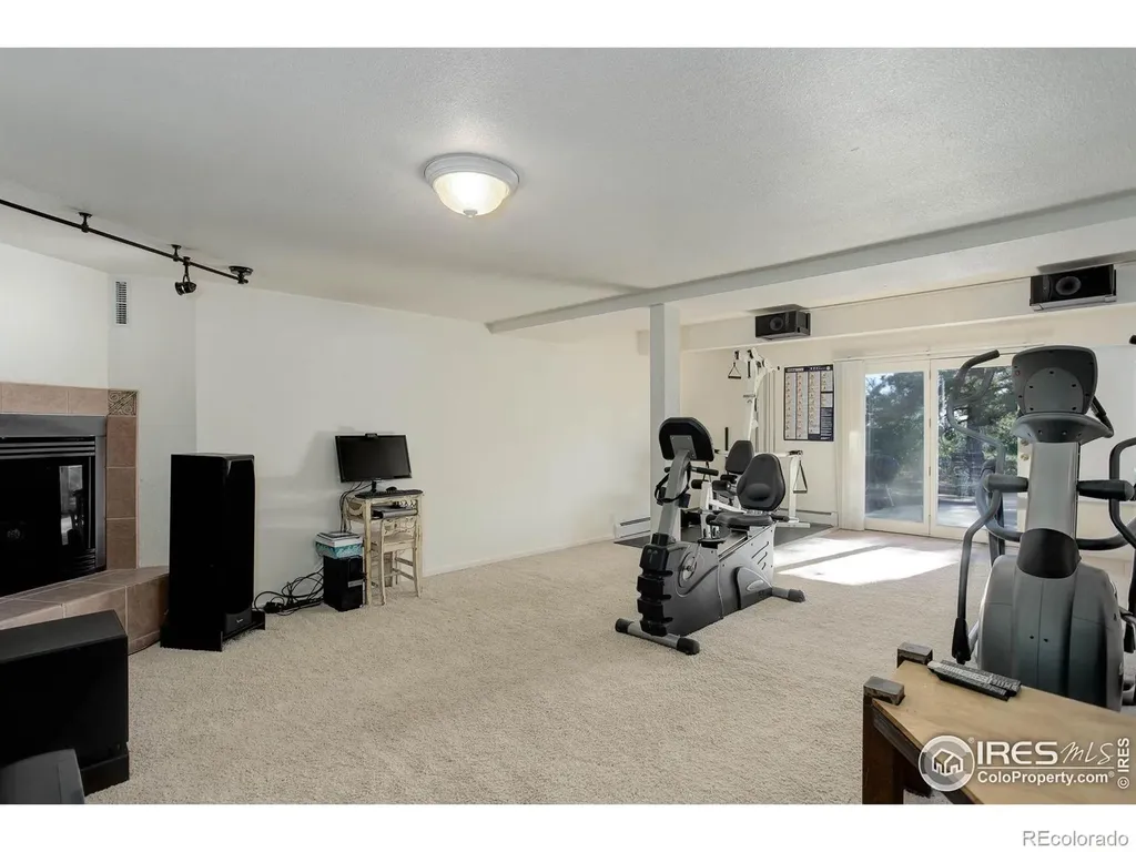 8586 N 55th Street Longmont CO 80503