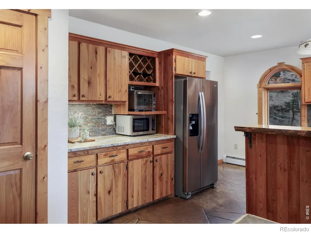 35 Cody Court Lyons CO 80540