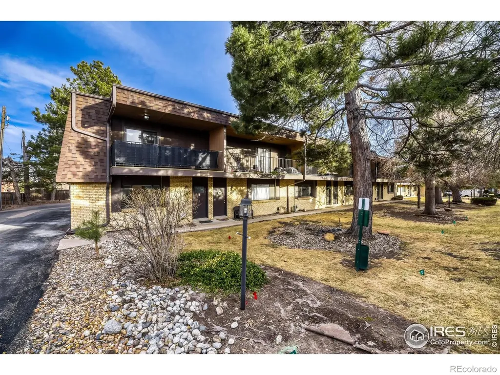 11293 W 18th Avenue Lakewood CO 80215