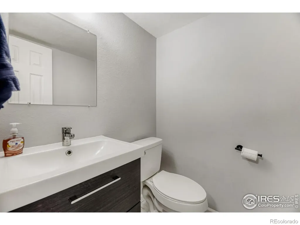 11293 W 18th Avenue Lakewood CO 80215